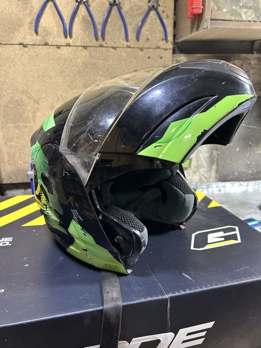 шлем мотоциклетный