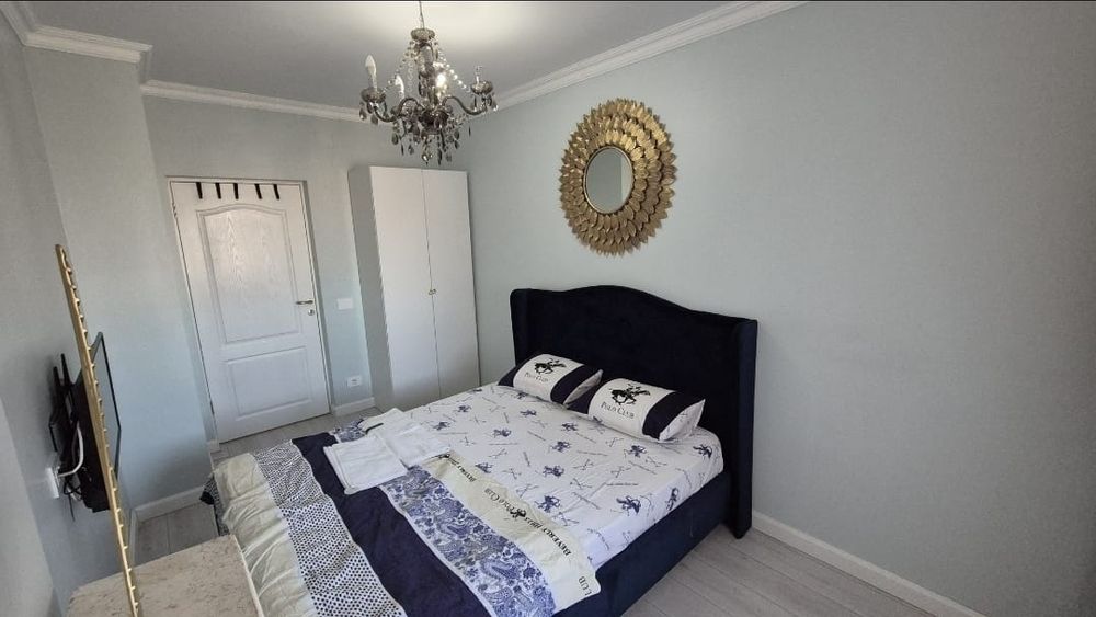 Apartament de închiriat 3 camere  zona Onestilor