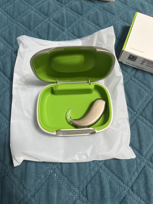 Слуховой аппарат сатылады