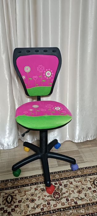 Продам детское кресло.