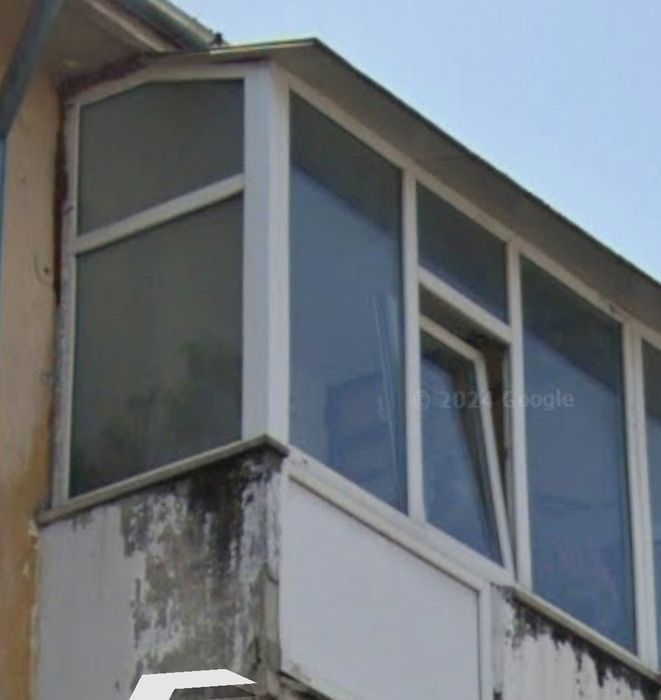 Vânzare Termopane 5 ferestre oscilo si 2 balcoane