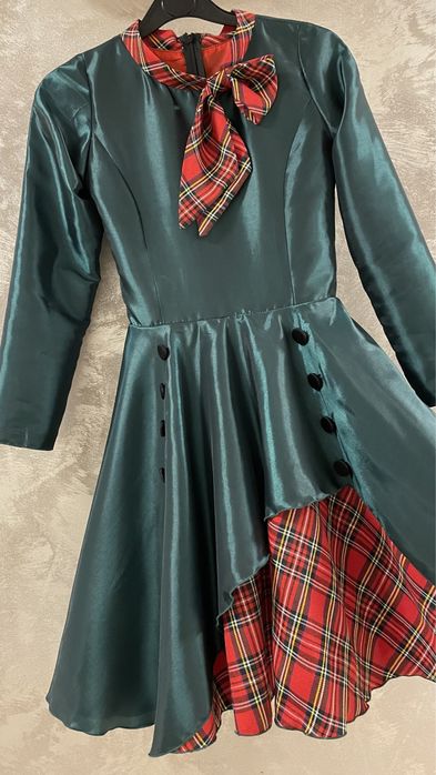 Rochie verde mărimea 13 ani