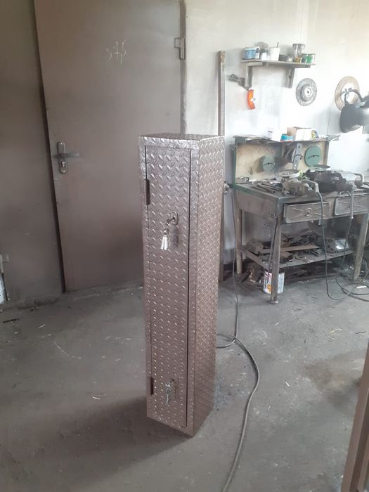 Продам 2 оружейных сейфа