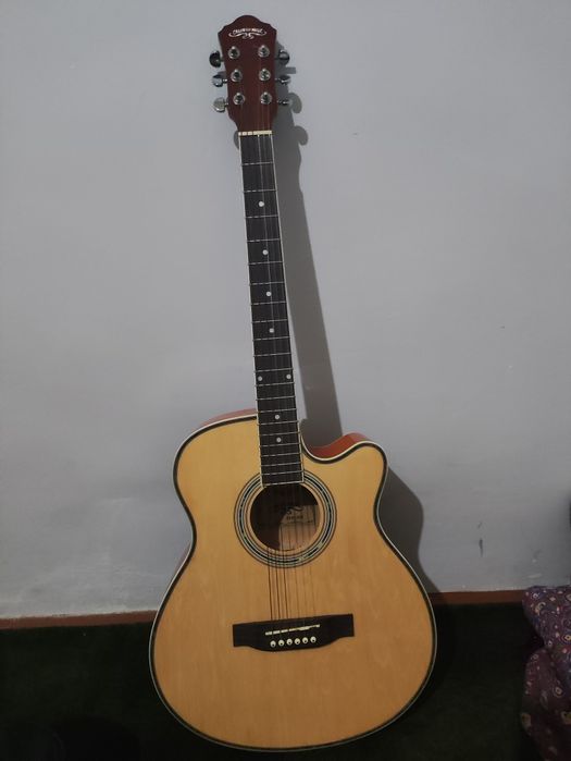 Гитара Caravan music сотилади