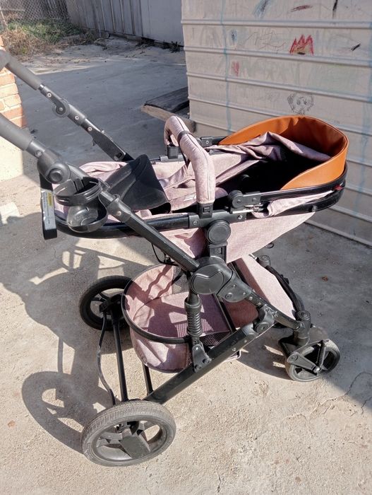 Продаю коляску прогулочную, 25000 тг.