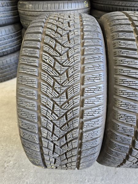 235/45/18 DUNLOP 4бр