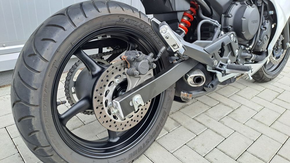 Yamaha XJ6 Diversion F an 2013