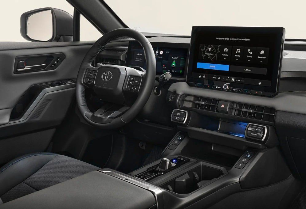 Toyota RAV4 2.0L Hybrid 2026 года выпуска  с доставкой