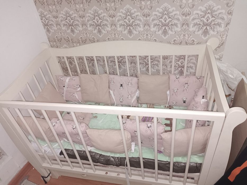 Манеж почти новый