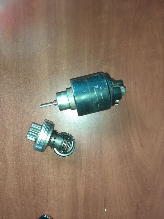 Втягивающий на тойота камри