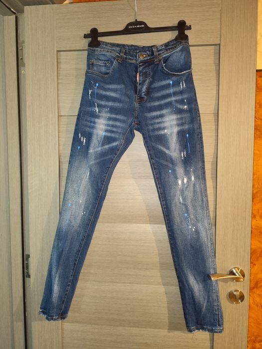 Blugi dsquared S 50 lei