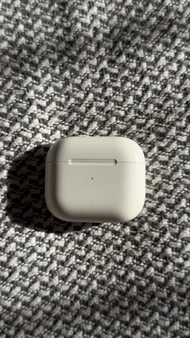 Кейс от эирподс 3