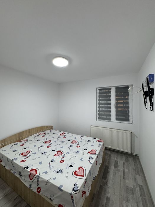 Inchiriez apartament central 2 camere
