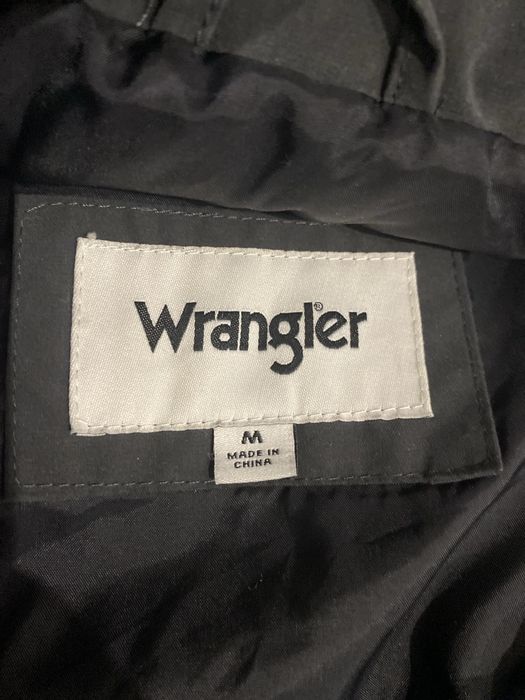 Продам пуховик мужской