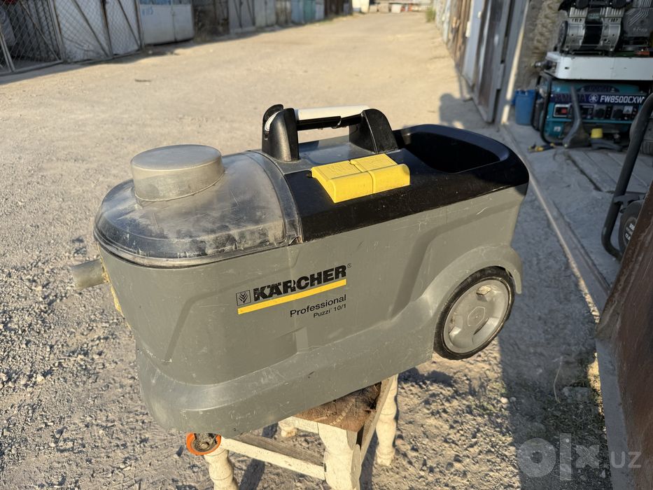 * Karcher PUZZI 10/1 на запчасти или под восстоновление