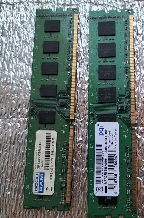 DDR3 4GB 1333 2шт