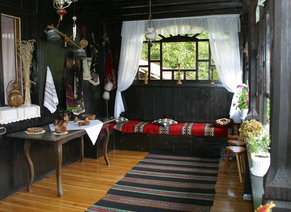 Продава се Къща в с. Гъбене, Област Габрово - 210 кв.м за 389 €/кв.м - Снимка #4