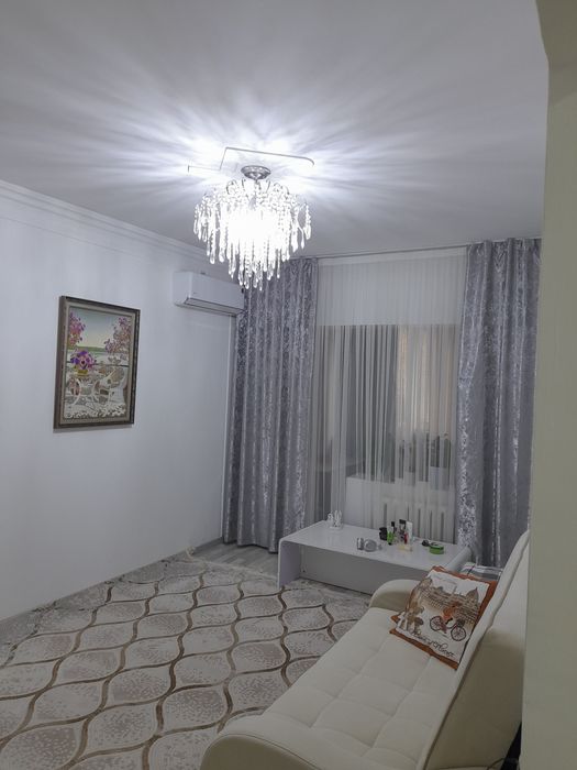 Продаётся 2/1/5 юнусабад 10