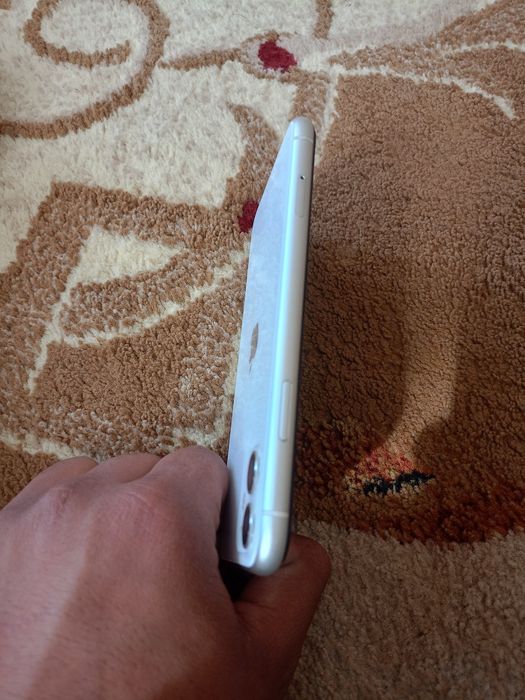 iphone 11 не вскрывался