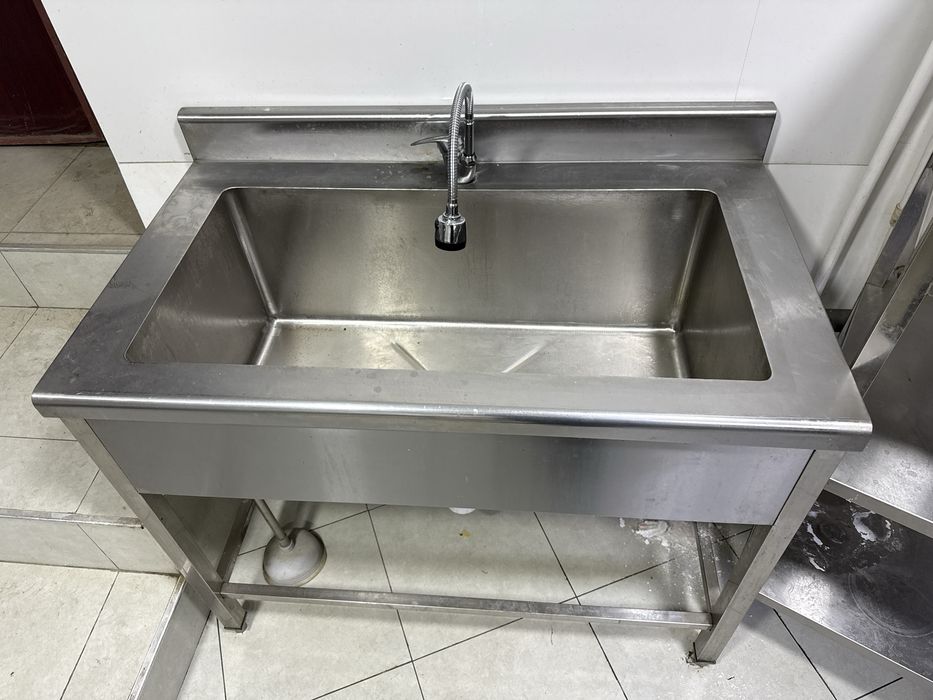 Нержавейка стол 2 ой ишлатилган стол ва мойка турецкий.