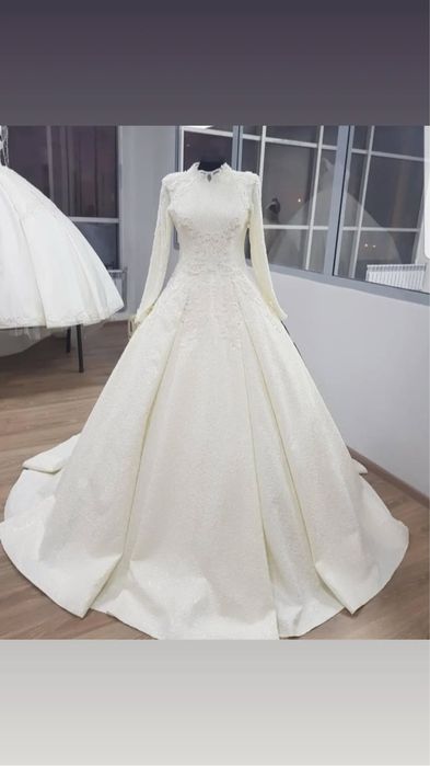 Продам свадьебная платья