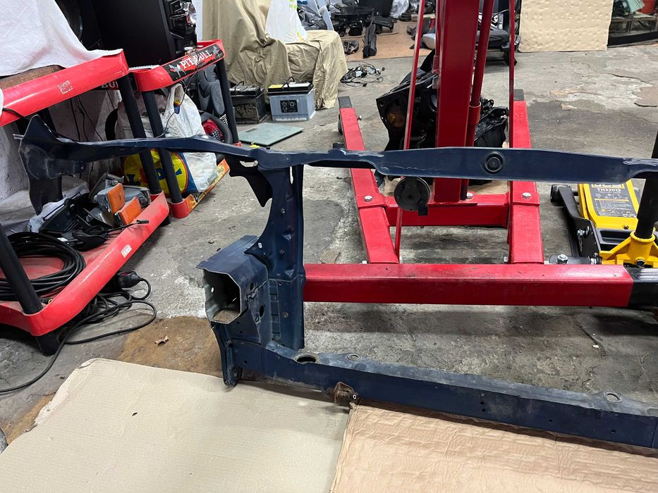 Очиларката за Toyota Corolla Verso 2003 г.