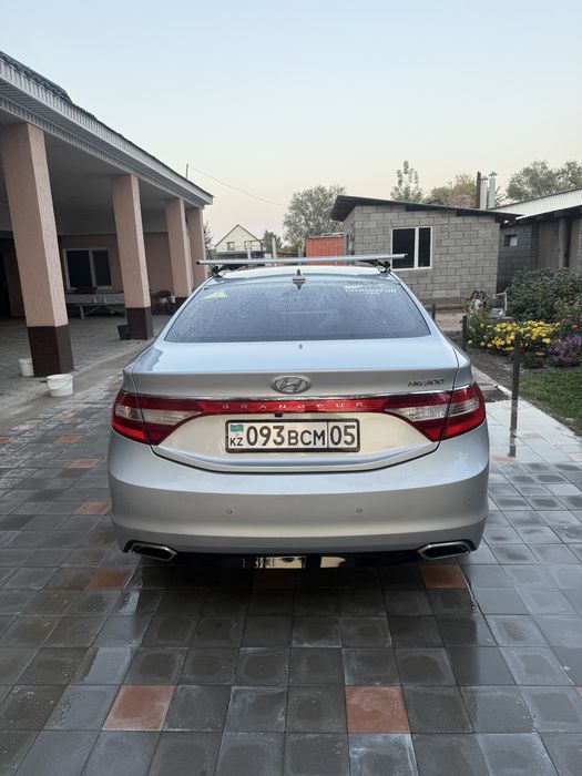 Hyundai grandeur 2016 год