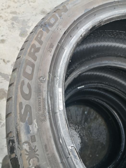 255 45 19 цола гуми Pirelli dot 23 4 броя