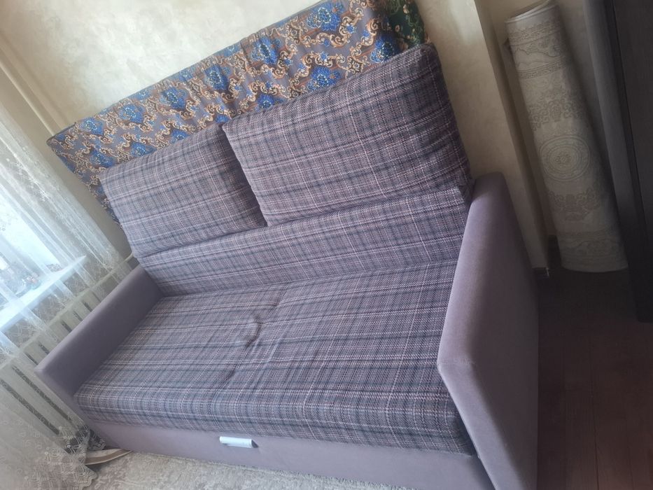 Продам диван б/у