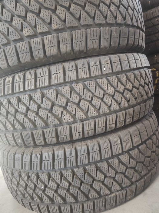 4бр.зимни гуми 235/65/16C Bridgestone