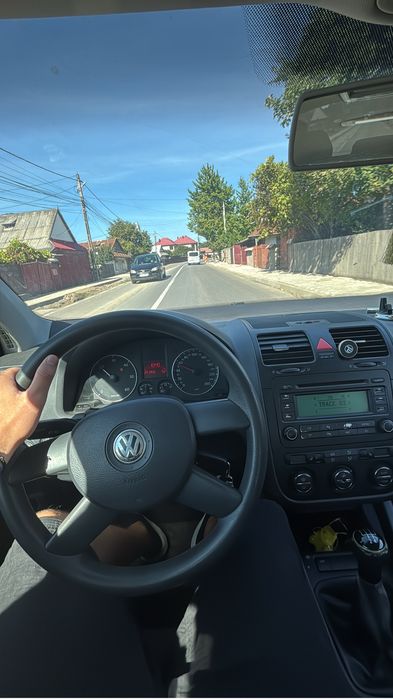 Golf 5  1.9 bkc 2005