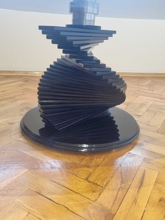 Холна маса от масивно, закалено стъкло