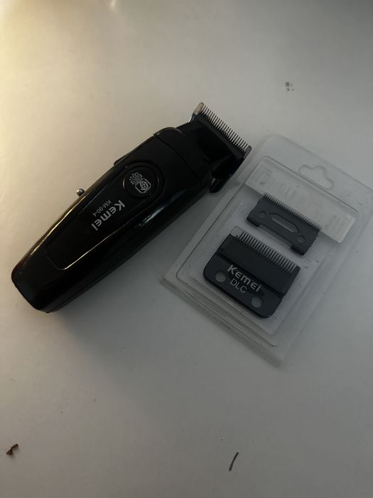 Masina de tuns Kemei 904 11500Rpm