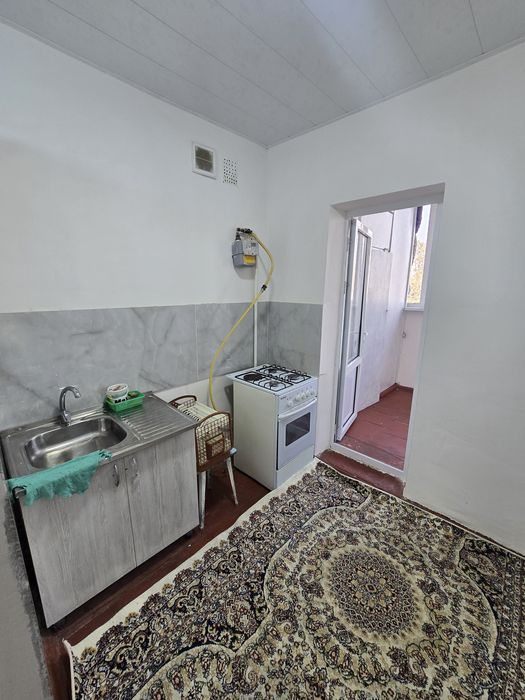 Аренда 3 хона 4 этаж оилага гор гаи Зебодан 1 куча пастда