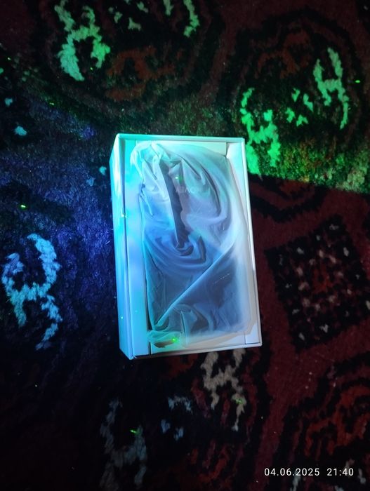 Новей телефон открывашка х77