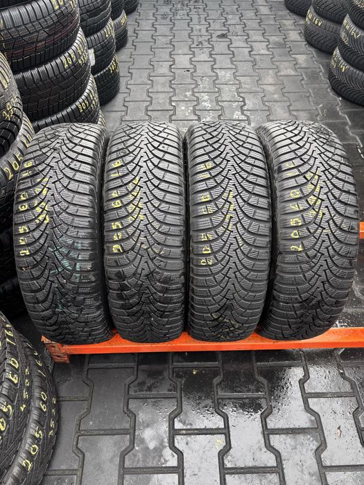 Anvelope Iarna 205/60/16 GoodYear UltraGrip 9 205 60 16 R16