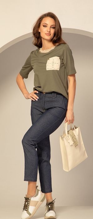 Прекрасна блузка LUCY