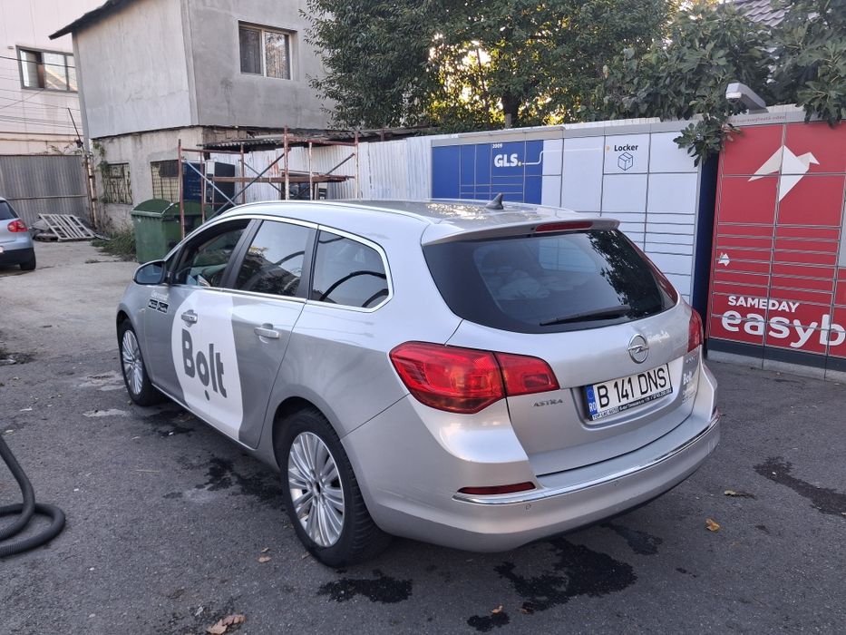 Opel Astra Sports  Tourer