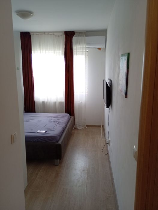 Închiriez garsonieră