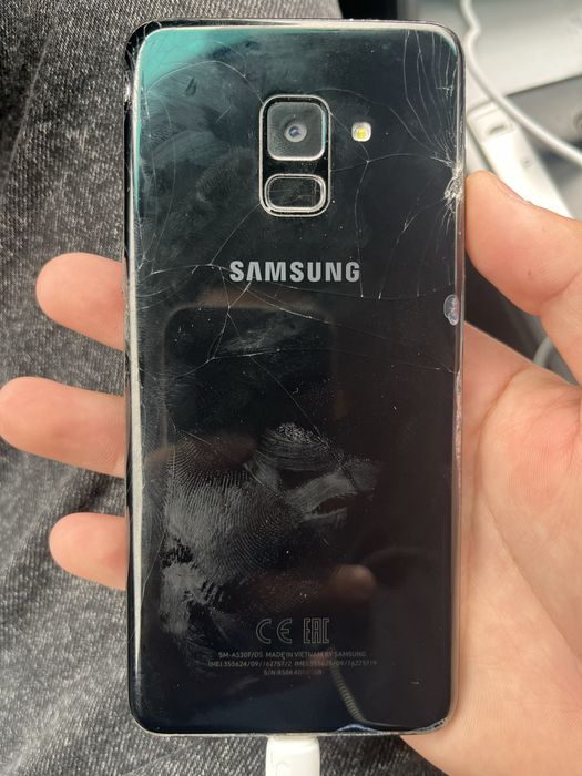 Продам телефон б/у