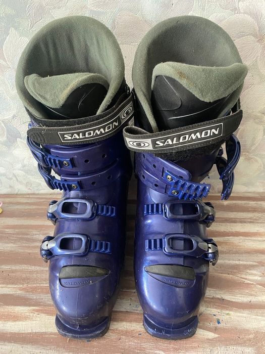 Продам горные лыжи