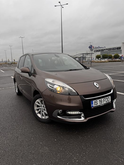 RENAULT Scenic 2012 — imagine 2