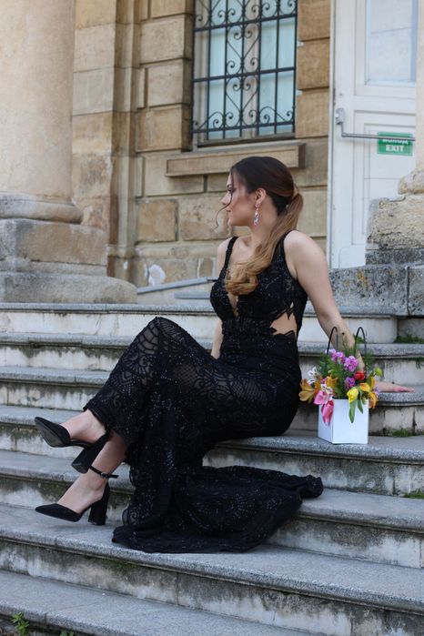 Бутикова бална рокля