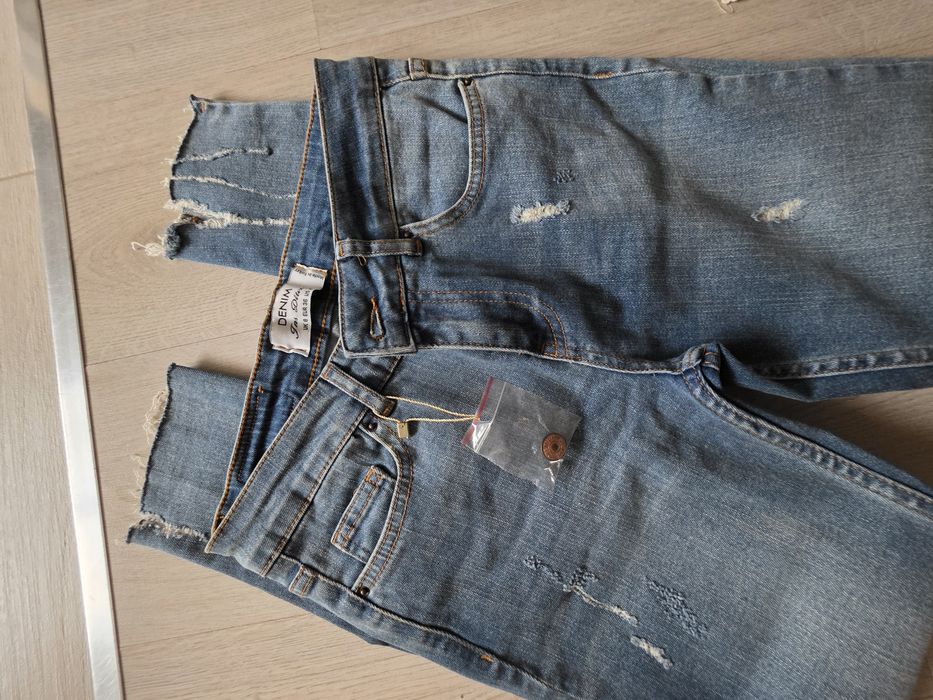 Лот от дънки и две блузки хс