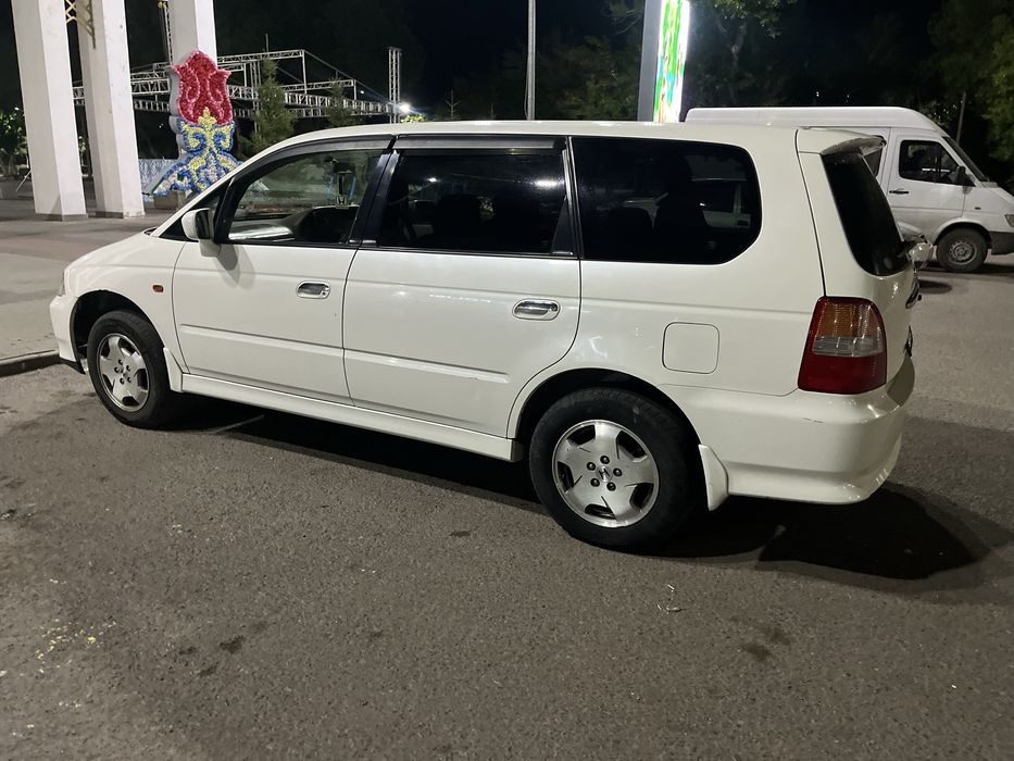 Хонда Одиссей 2000г
