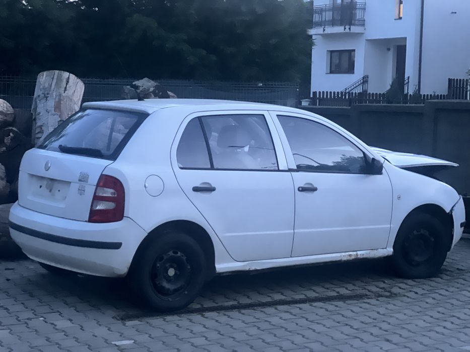 Skoda fabia avariata