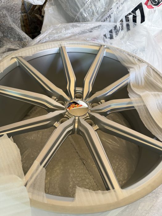 Продам новые диски R20 BMW