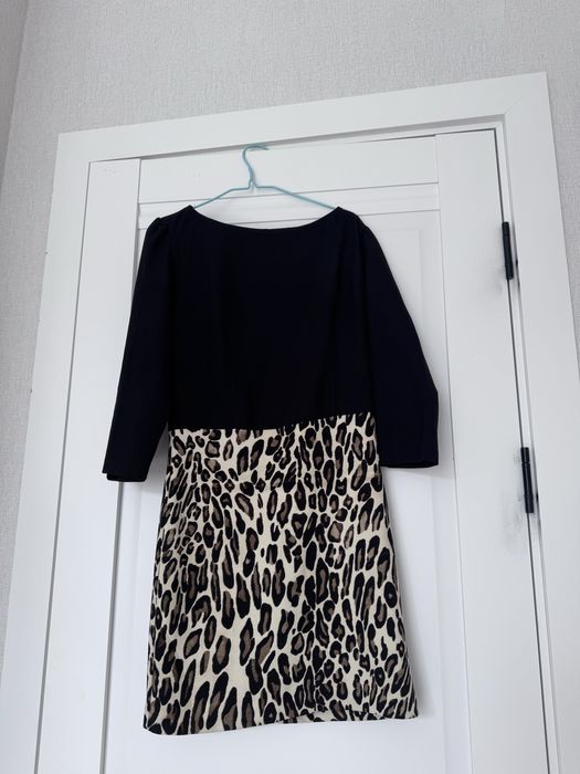 Продам недорого платья, комбинезон, двойка