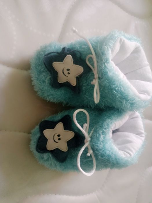 Oʻgʻil bolalar uchun issiq uy oyoq kiyimi