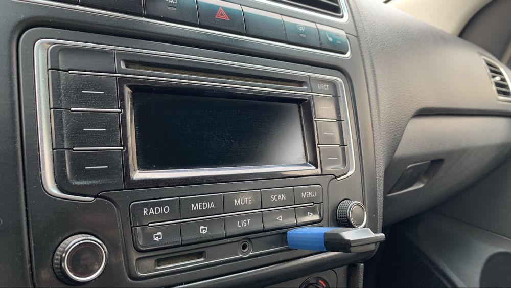 Фольксваген Поло продам!